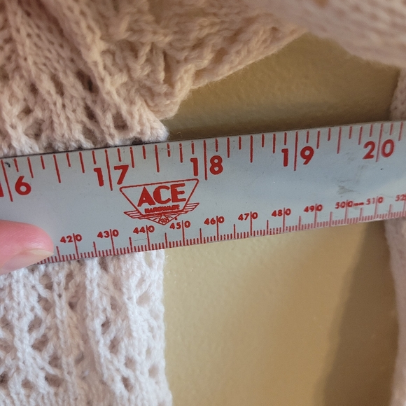 4/$15 SALE Xhilaration | Pale Pink Knit Crochet Sweater EUC Medium Open Back - Picture 5 of 8